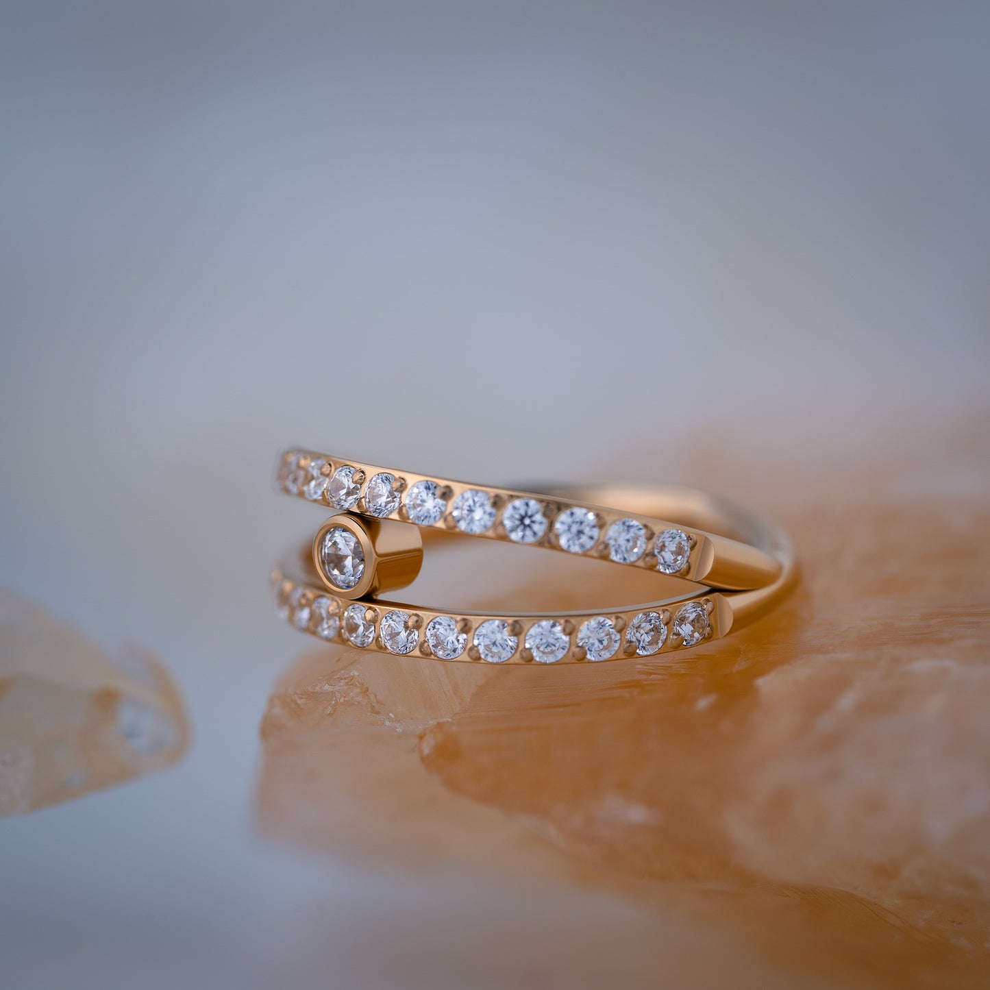 Princess Gold Hinged Segment Ring 1.2 (16 G)