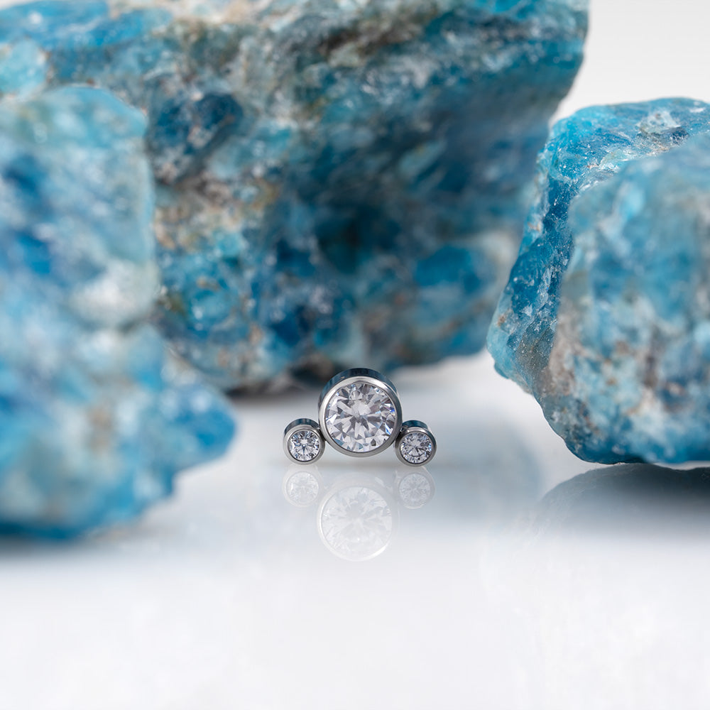 Threadless 3 Stones Cluster