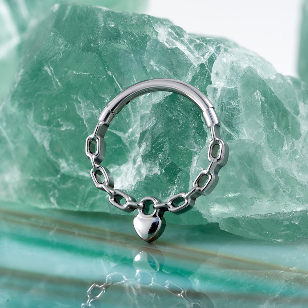 Heart Chain Hinged Segment Ring 1.2 (16 G)
