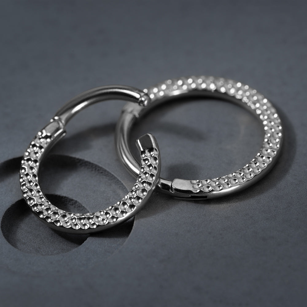 Incused Hinged Segment Ring 1.2 (16 G)