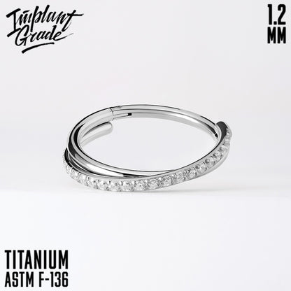 Chloe Hinged Segment Ring 1.2 (16 G)