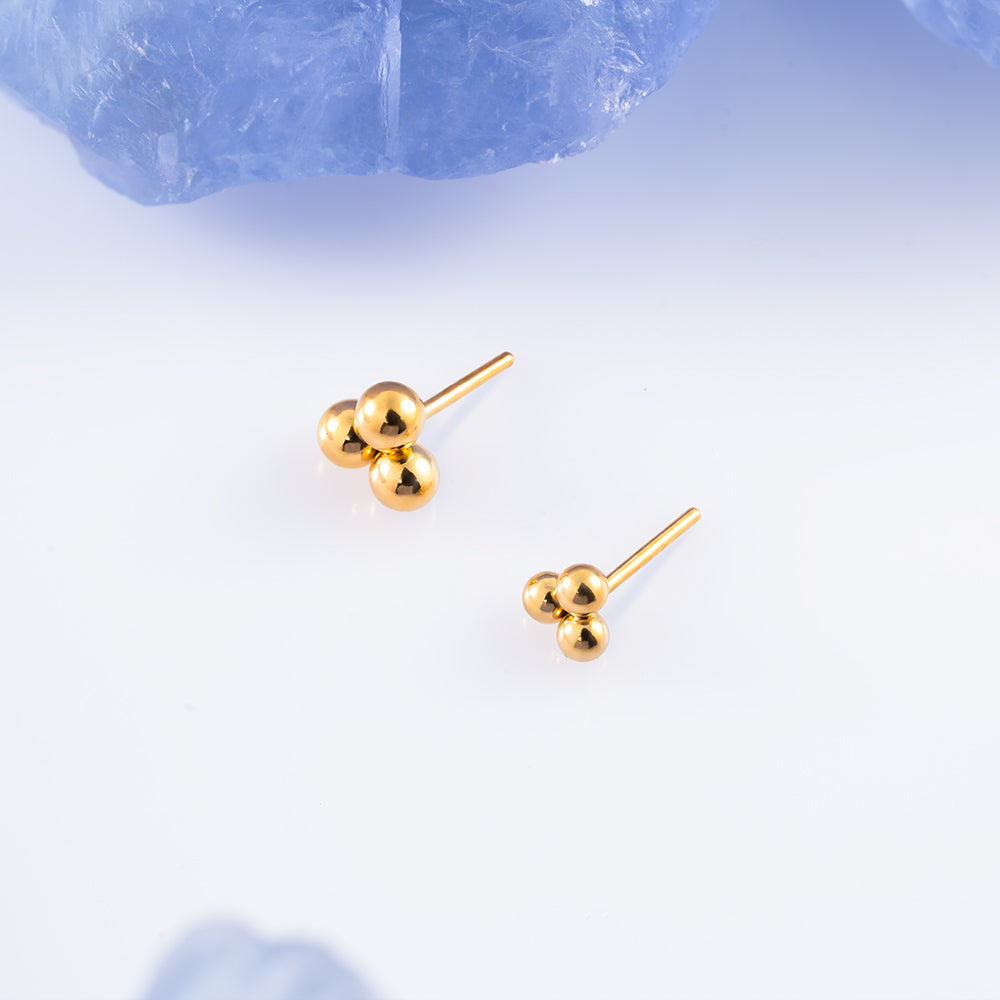 Threadless trinity top