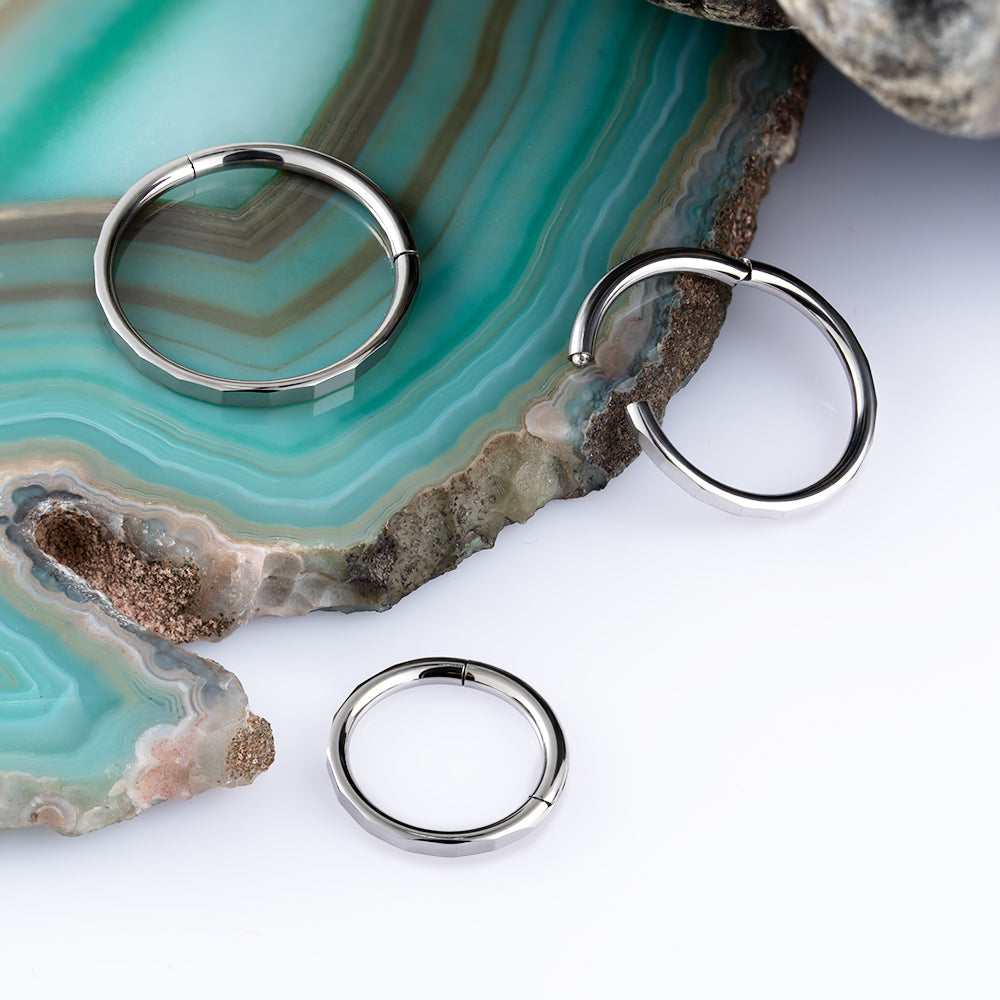 Chop Hinged Segment Ring 1.2 (16 G)
