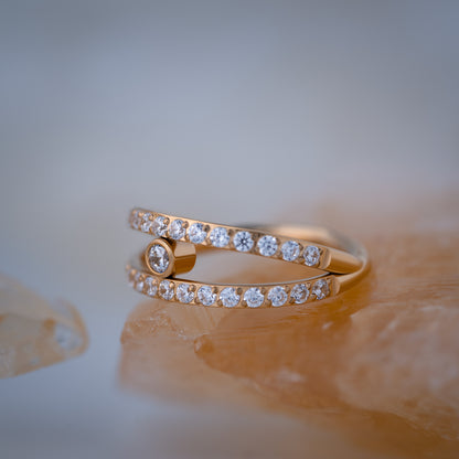 Princess Gold Hinged Segment Ring 1.2 (16 G)