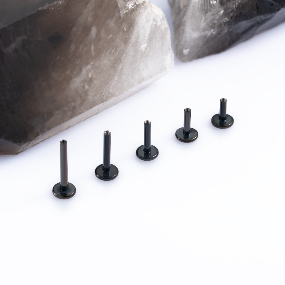 Black labret post 1.2 (16 G) base 4 mm