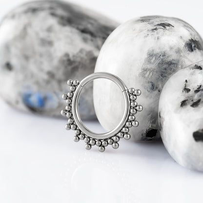 King Hinged Segment Ring 1.2 (16 G)