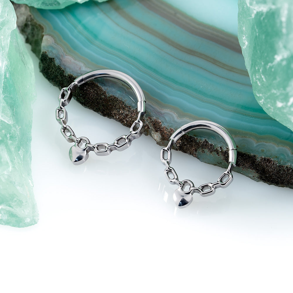 Heart Chain Hinged Segment Ring 1.2 (16 G)
