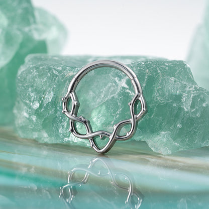Wreath Hinged Segment Ring 1.2 (16 G)